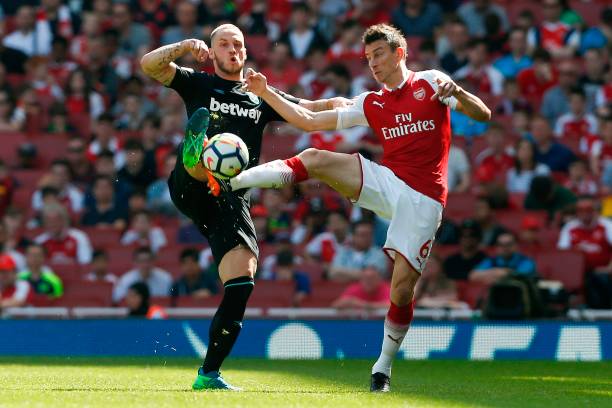 在竞争激烈 在竞争激烈