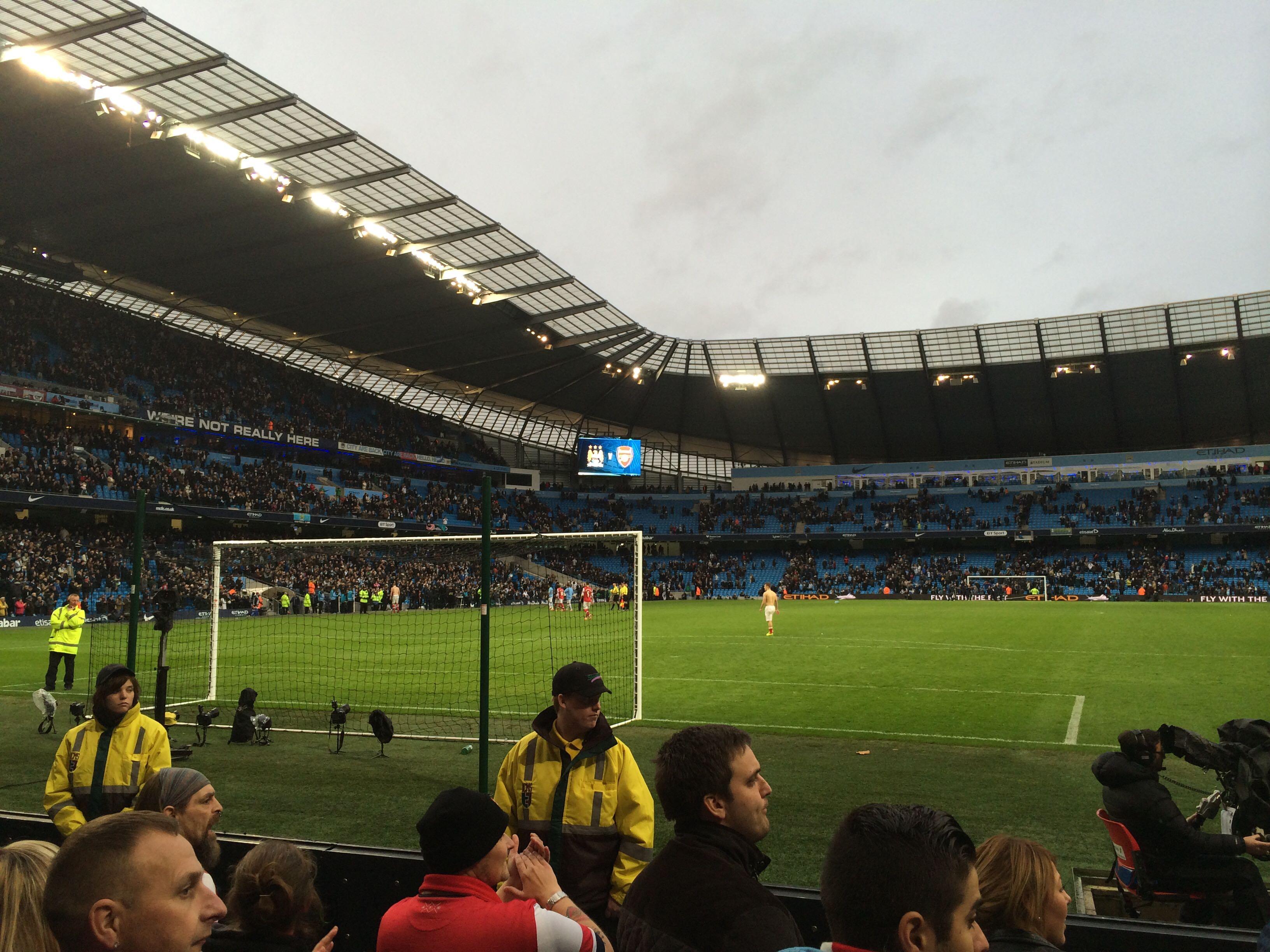 中国足球最悲情球队!梅州客家降级,球迷:再也不相信奇迹了!(中国足坛最悲情一幕!梅州客家宣告降级,球迷无奈:不再相信奇迹!)